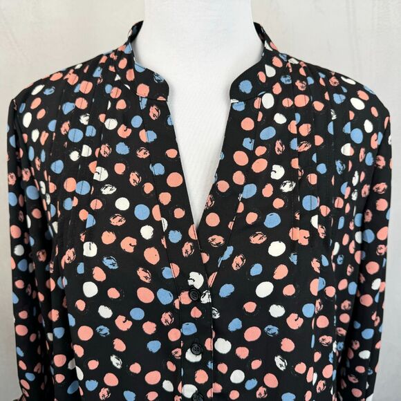 Zac & Rachel Top Sz M Black Multicolor Print Henley Roll Up Sleeves - Picture 3 of 6